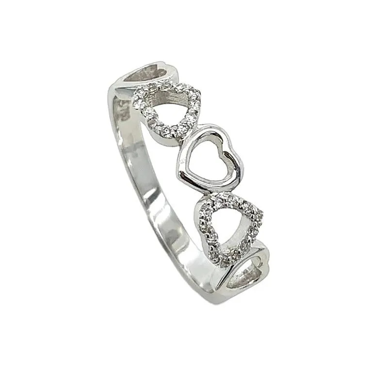 18K White Gold 0.10ct Diamond Heart Ring