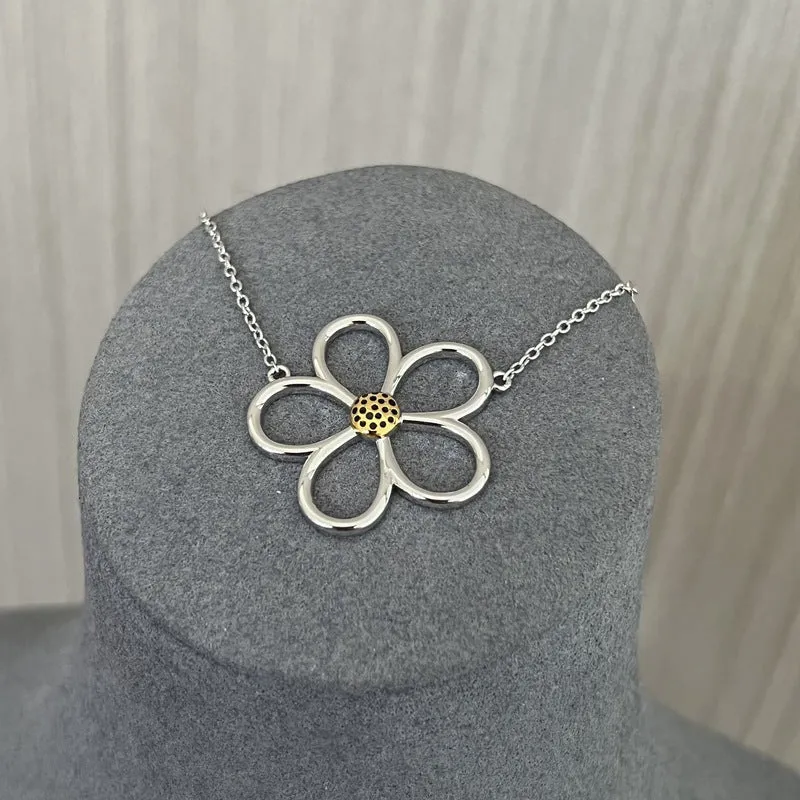 925 Sterling Silver Daisy Pendant Necklace Adjustable Chain