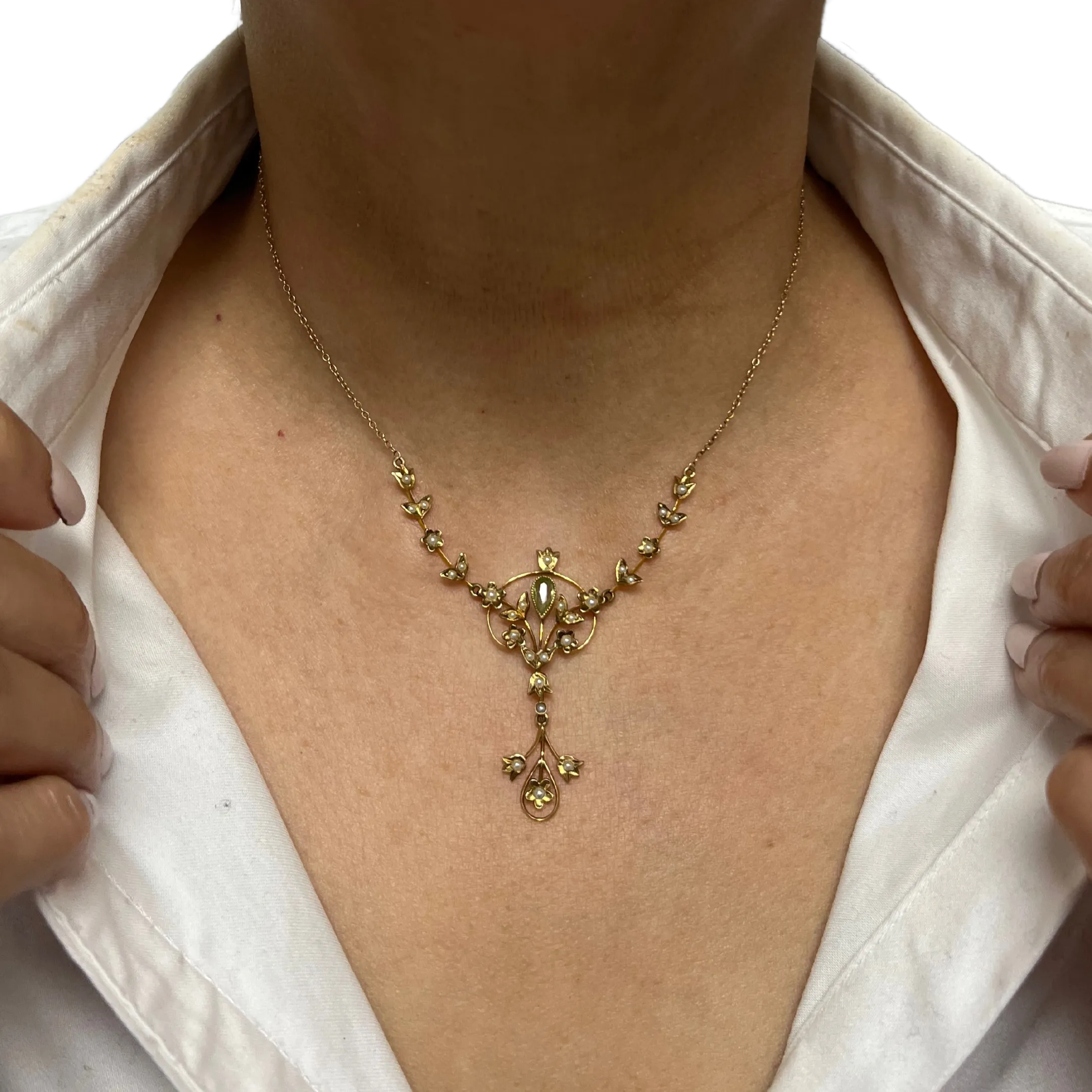 Antique Edwardian 14k yellow gold Peridot and Seed Pearl Lavalier