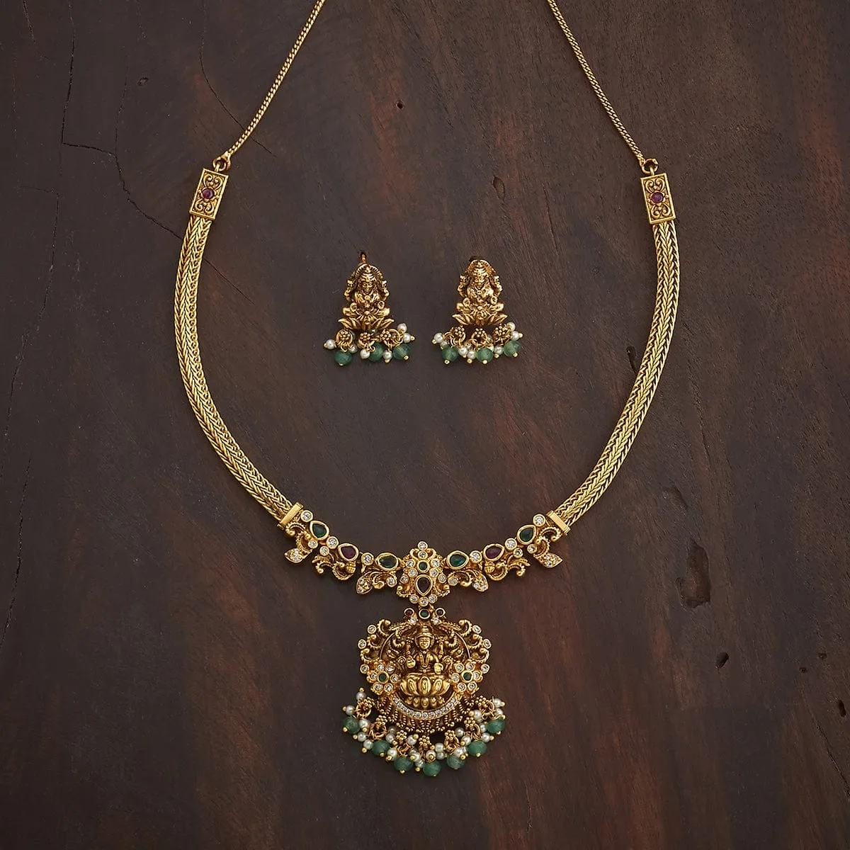 Antique Necklace 181030