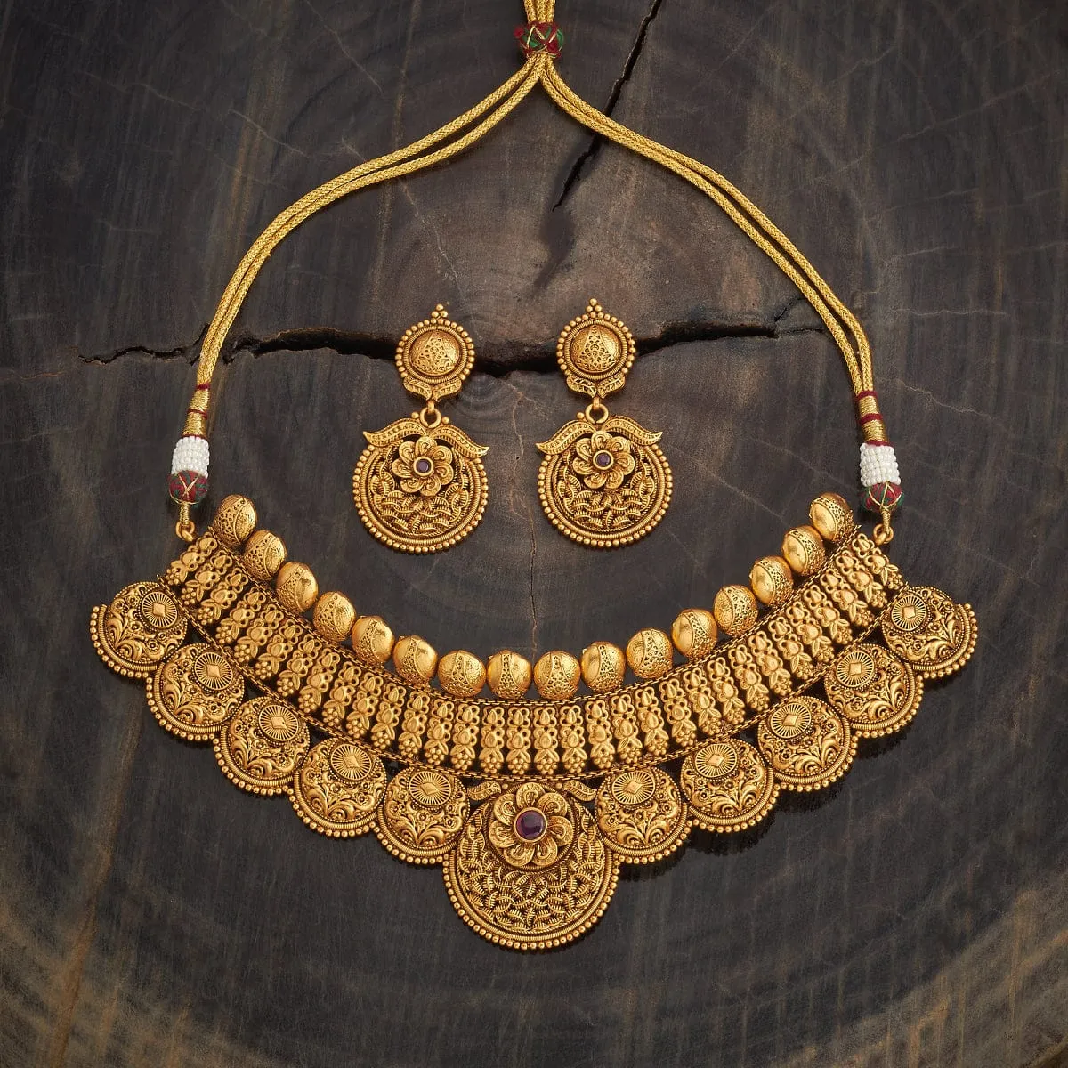 Antique Necklace 184017