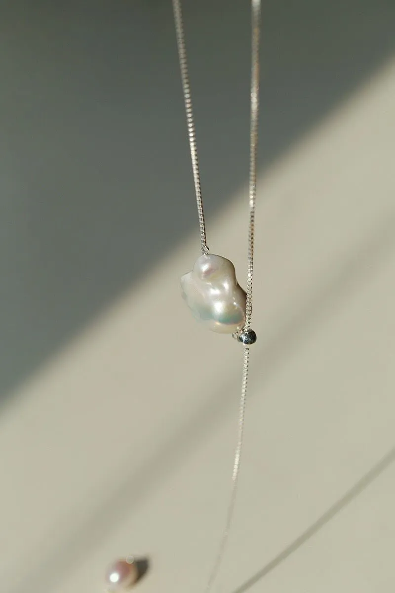 Baroque Pearl Y-Shaped Long Chain Necklace