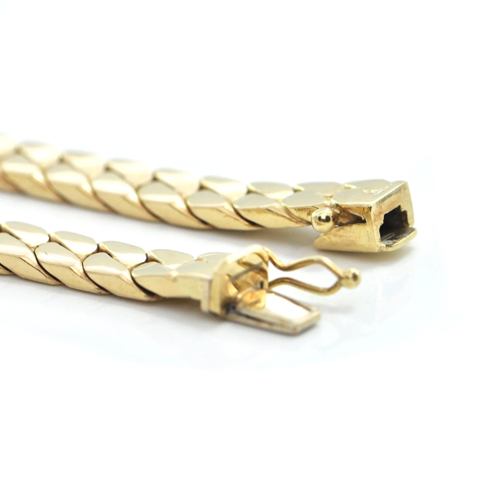 Birks 14K Yellow Gold Heavy Curb Link Collar Necklace