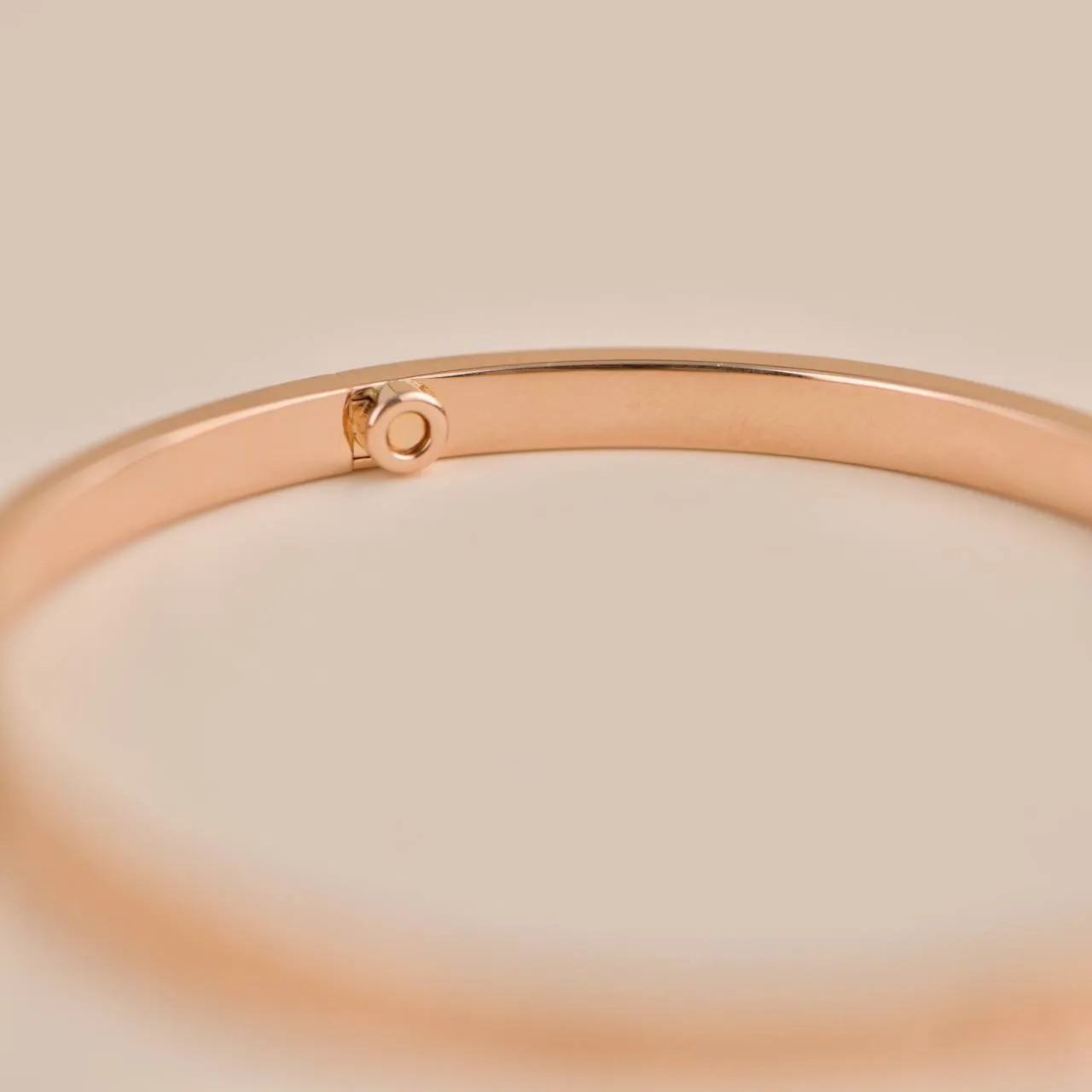 Cartier Love 18K Rose Gold Bracelet Small Model Size 17