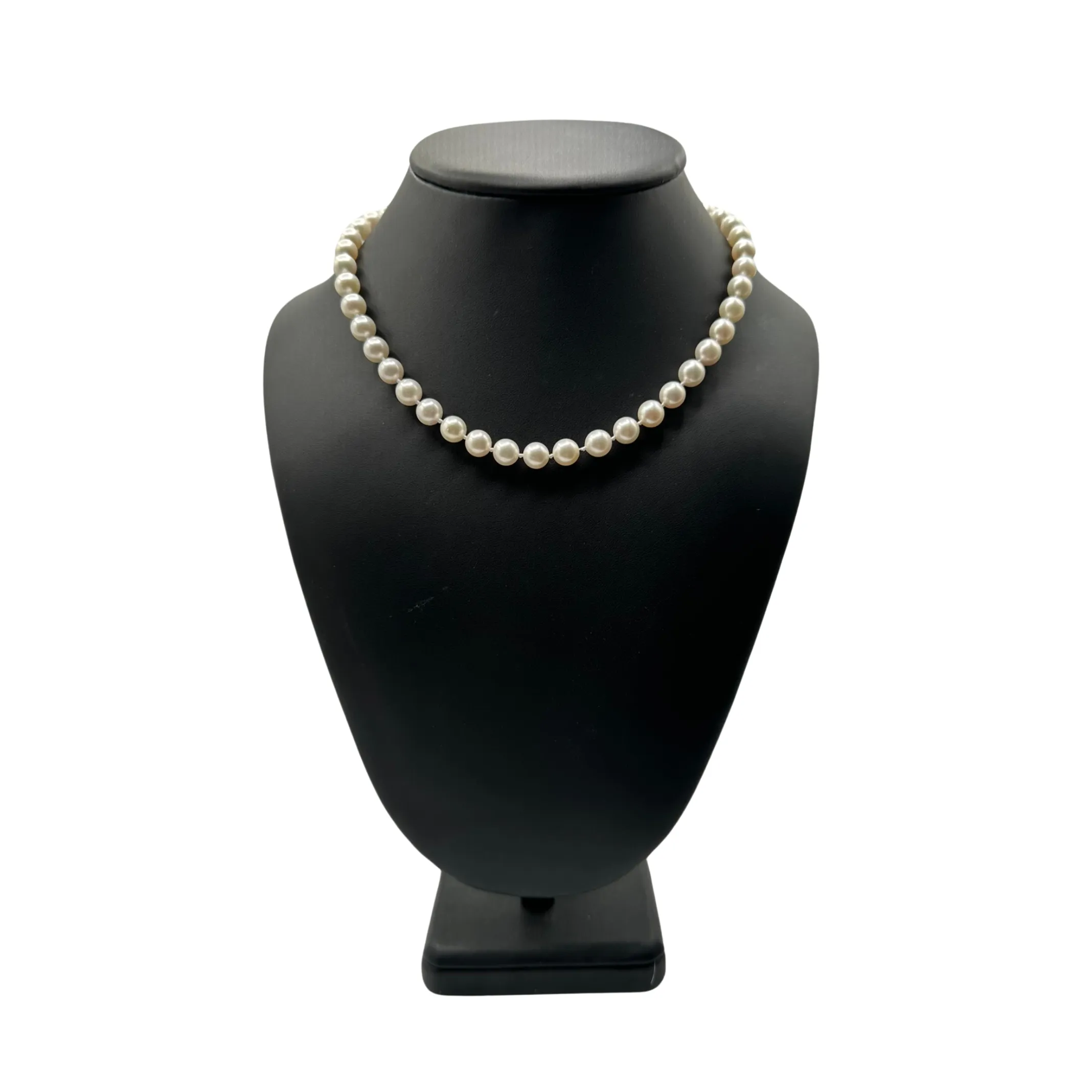 Daisy Exclusive 17" 7.5-8.0mm Single Strand Japanese Cultured Pearl Necklace with 18k Gold Lobster Clasp