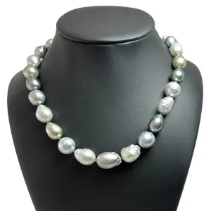 Daisy Exclusive Baroque South Sea Tahitian Pearl Necklace 18k Gold Ball Clasp