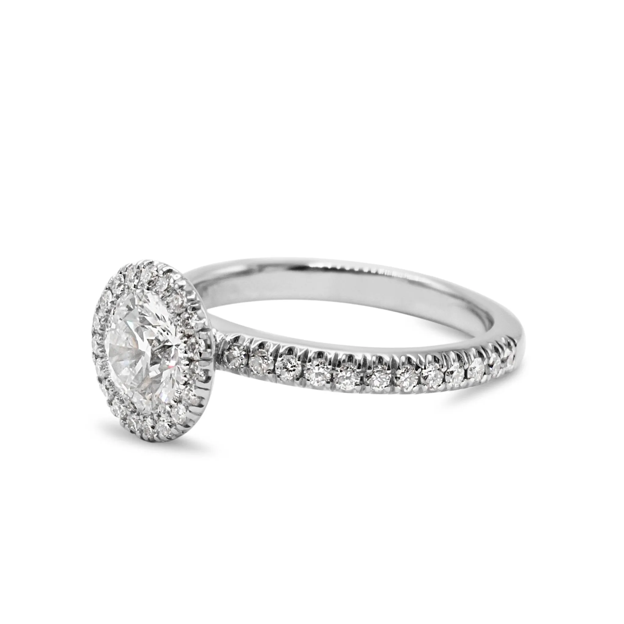 De Beers Aura Diamond Halo Diamond Ring - Platinum