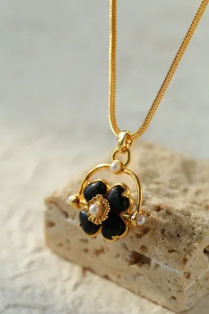 Four-leaf Clover Flower Pendant Necklaces with Black Agate