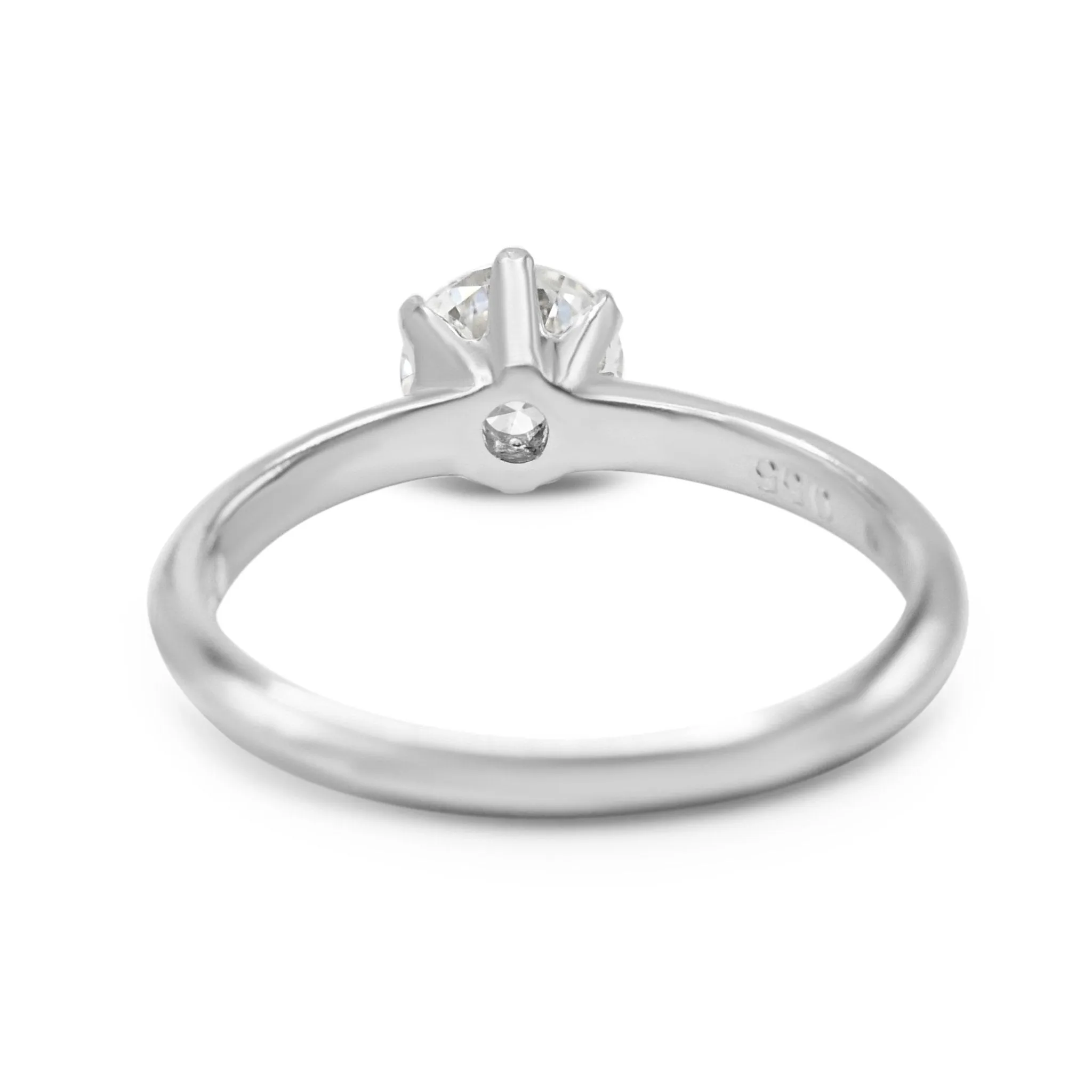 GCS Certificated Solitaire Brilliant Cut Diamond Ring - Platinum