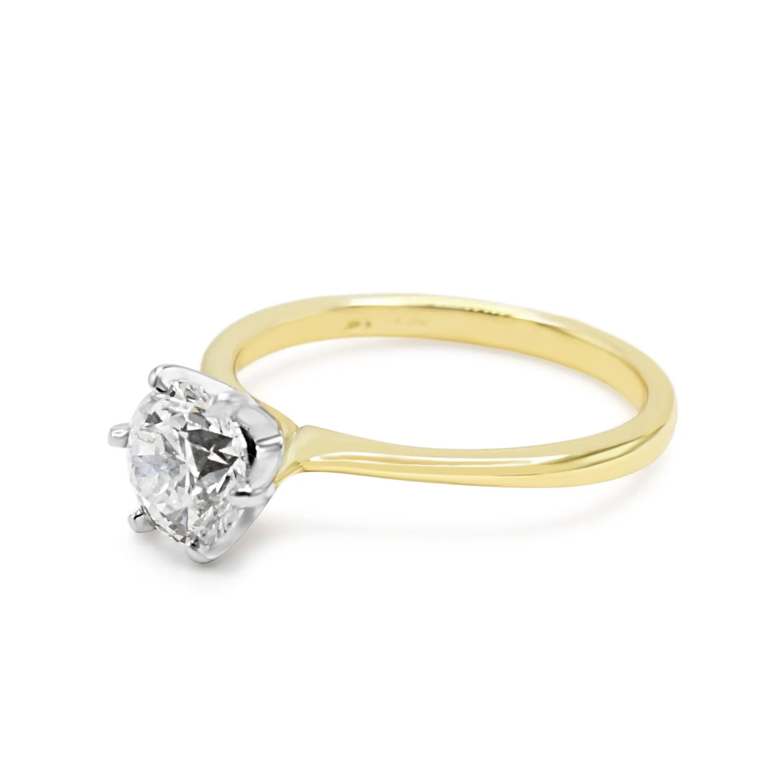 GIA Certificated Brilliant Cut Solitaire Ring