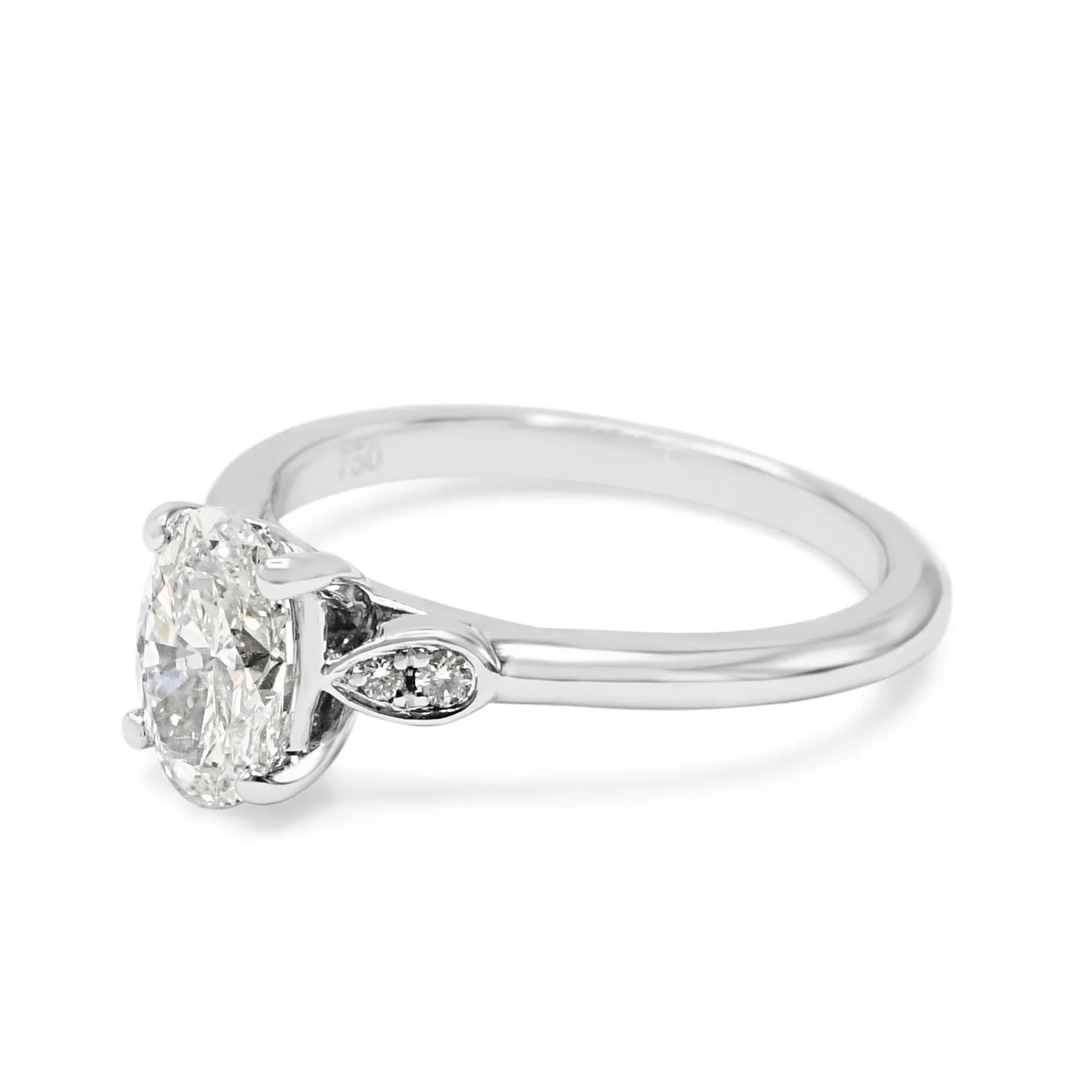GIA Certificated Primrose Solitaire Oval Diamond Ring - 18ct Gold