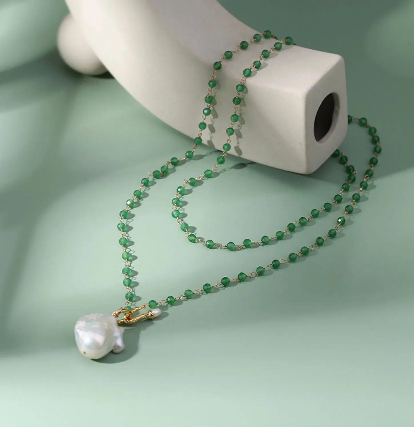 Green Agate Baroque Pearl Pendant Necklace