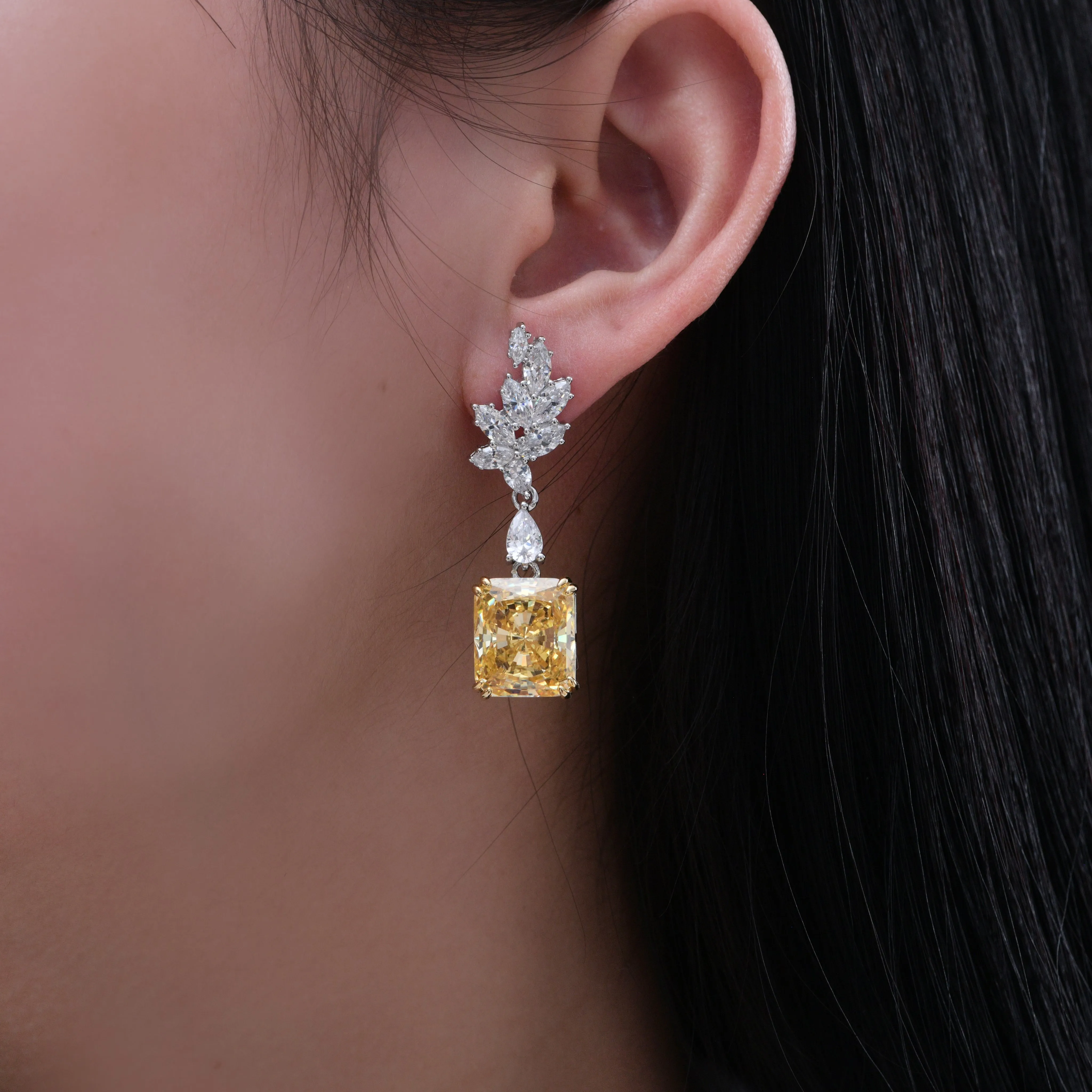 Iconic Yellow Crystalline Drops