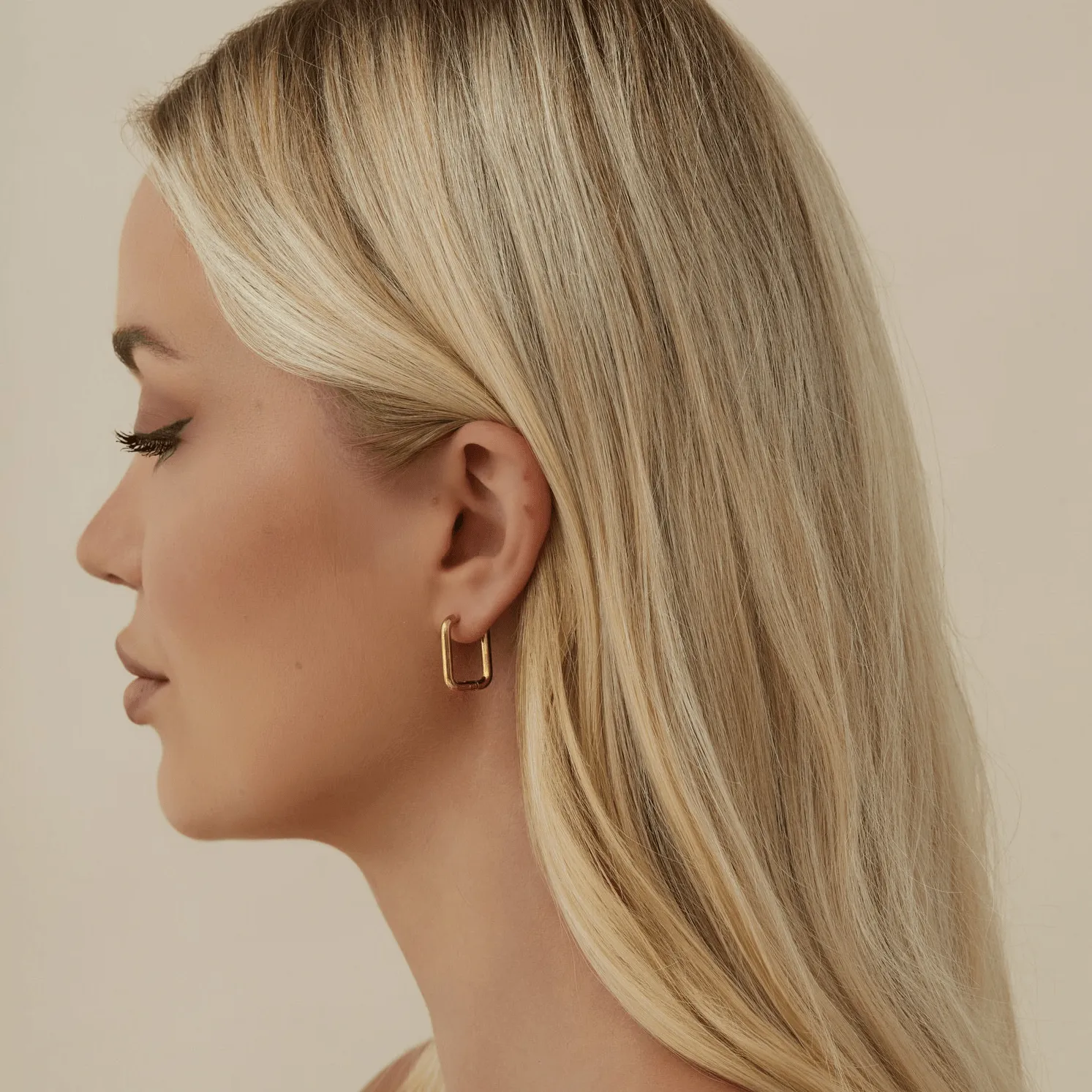 Jules Hoop Earrings