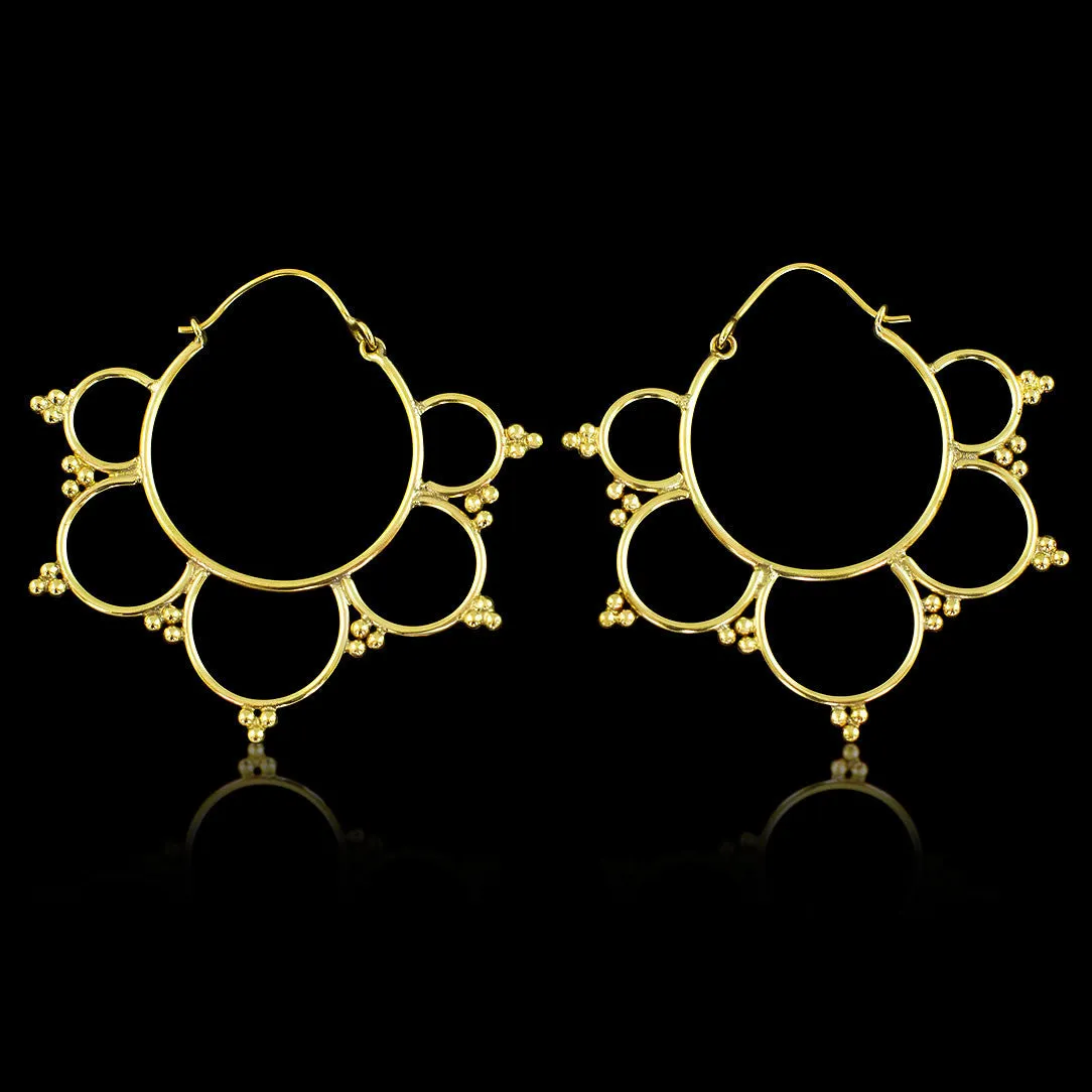 Kalini Hoops