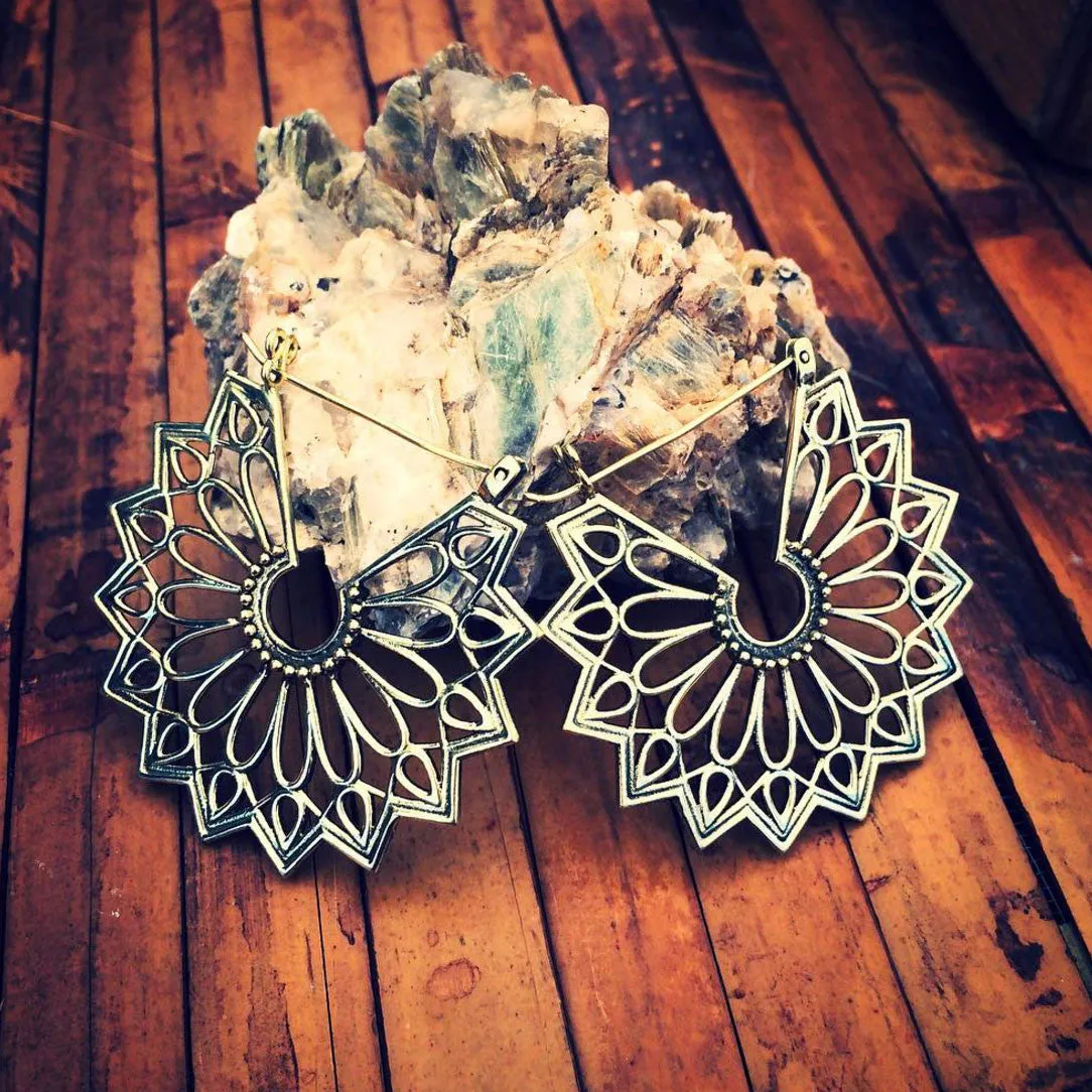 Lucidity Hoops