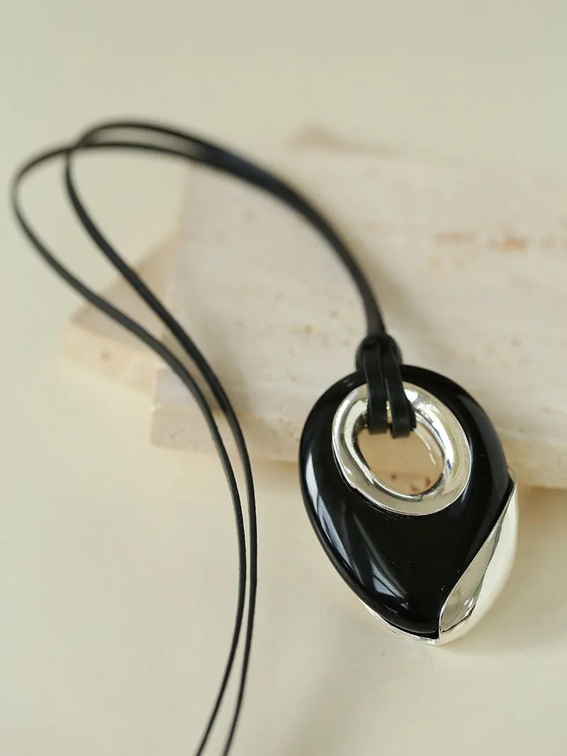 Midnight Oval Obsidian Necklace