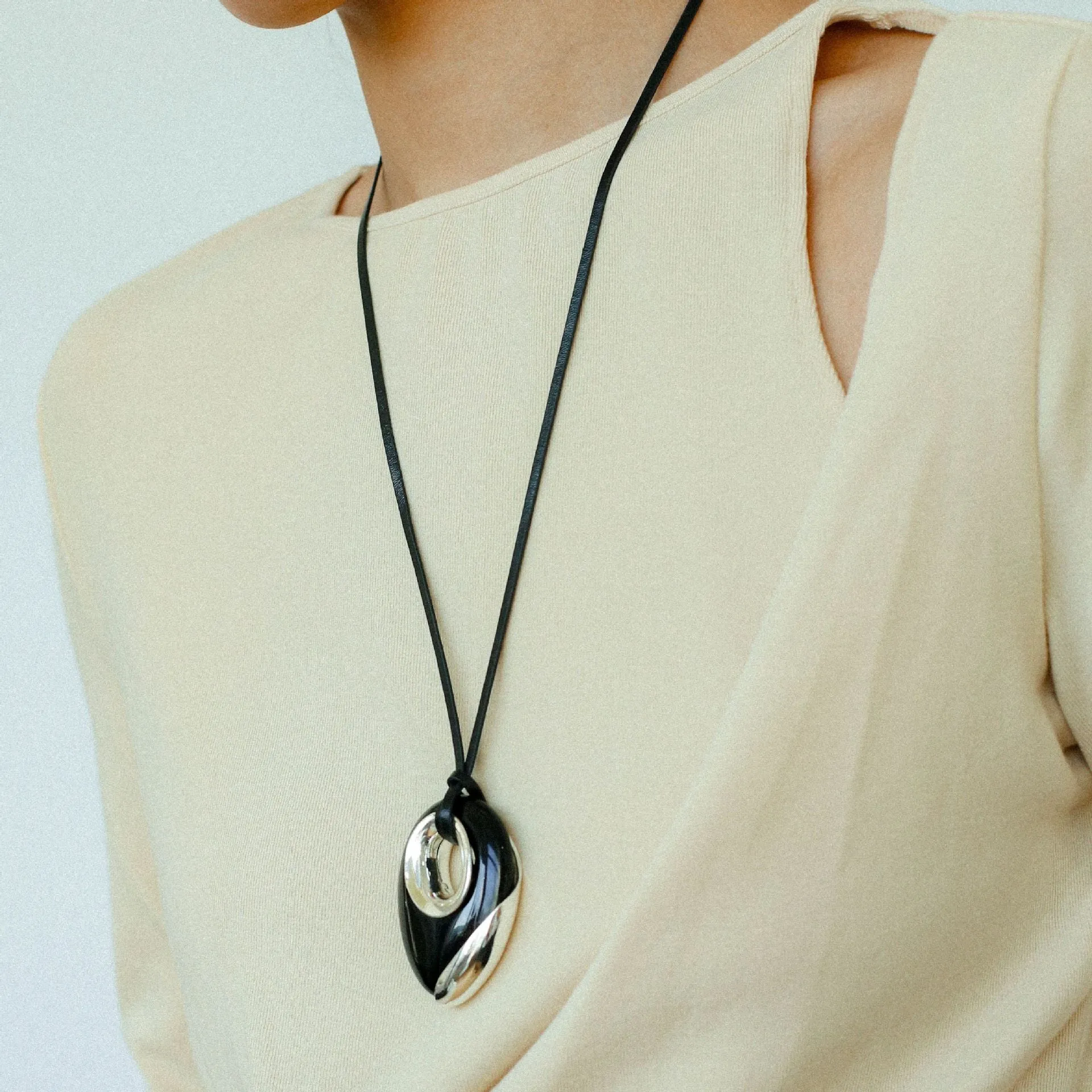 Midnight Oval Obsidian Necklace
