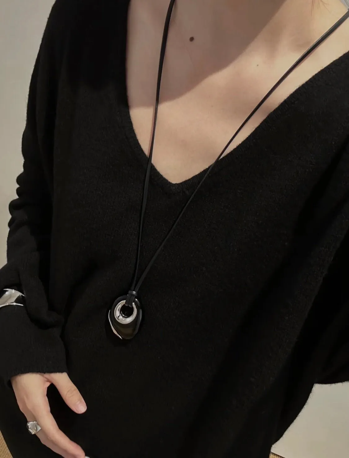 Midnight Oval Obsidian Necklace
