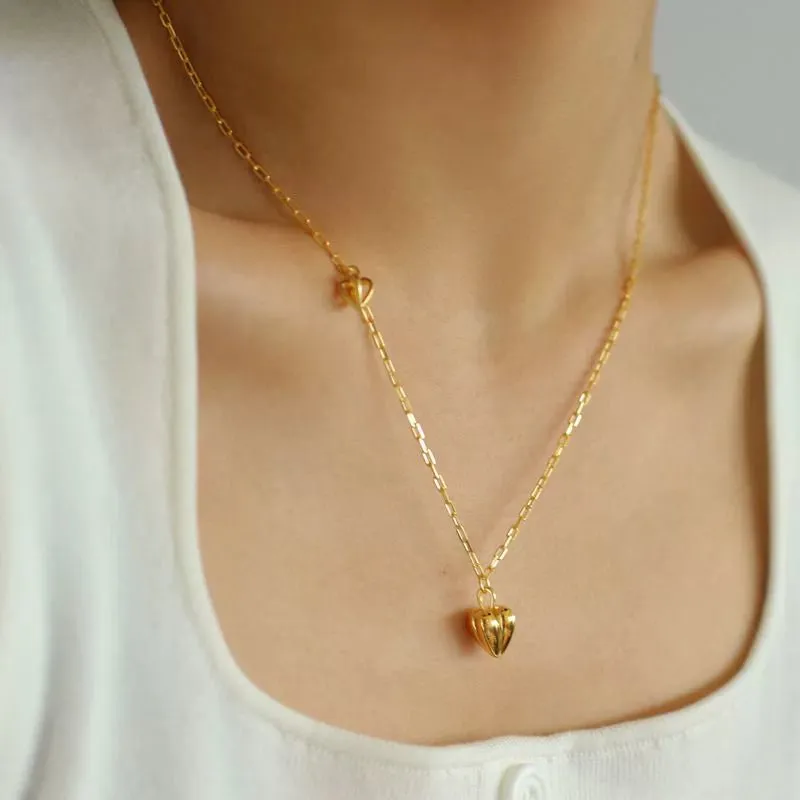 Minimalist 3D Heart Pendant Necklace - 18K Gold Vermeil