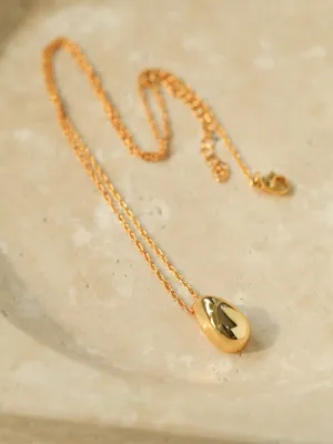 Stylish Small Water Drop Pendant Necklace - 18K Gold Vermeil