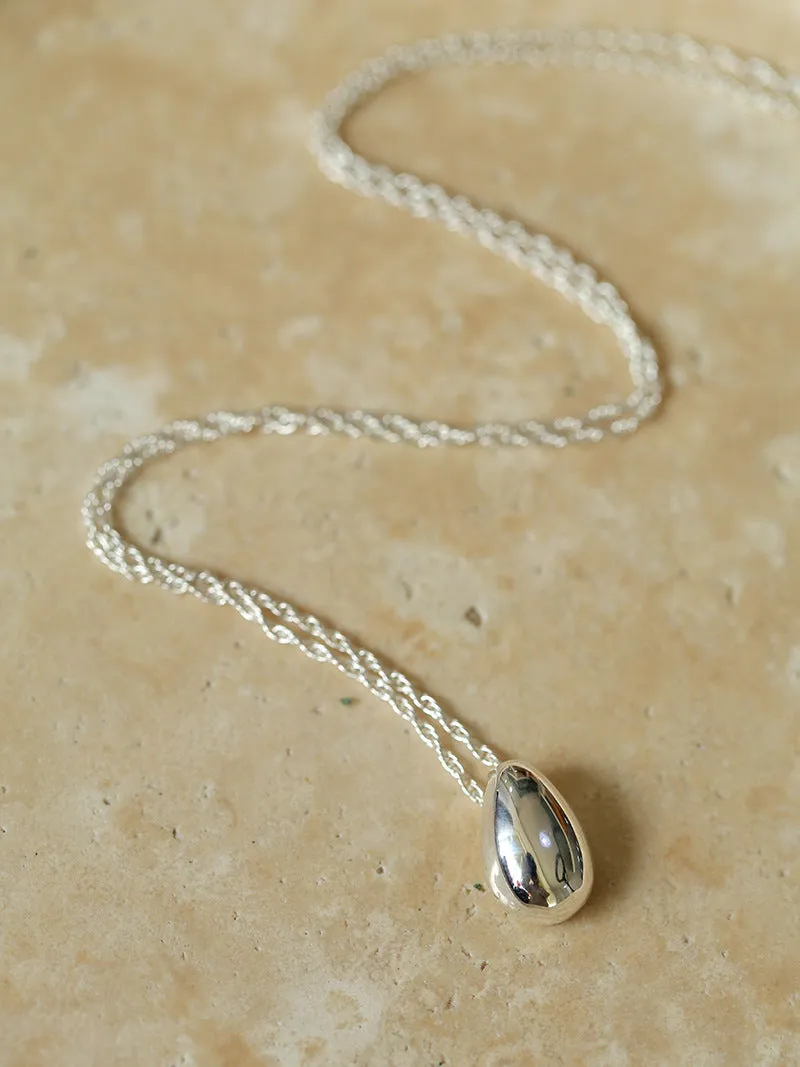 Stylish Small Water Drop Pendant Necklace - Sterling Silver