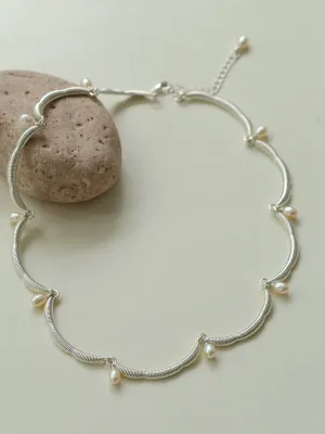 Unique Design Lace Pearl Choker-Silver