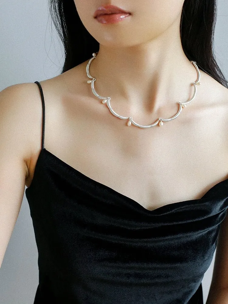 Unique Design Lace Pearl Choker-Silver