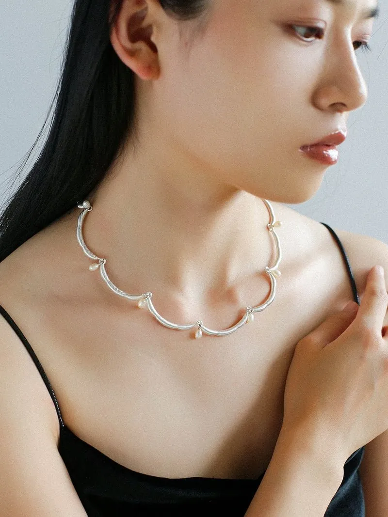Unique Design Lace Pearl Choker-Silver