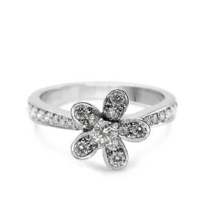 Van Cleef & Arpels Diamond Socrate Ring, 1 Flower Size 50 - 18ct White Gold