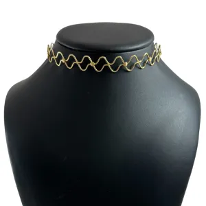 Vintage Italian Solid 18K Gold Zig-Zag Choker Necklace