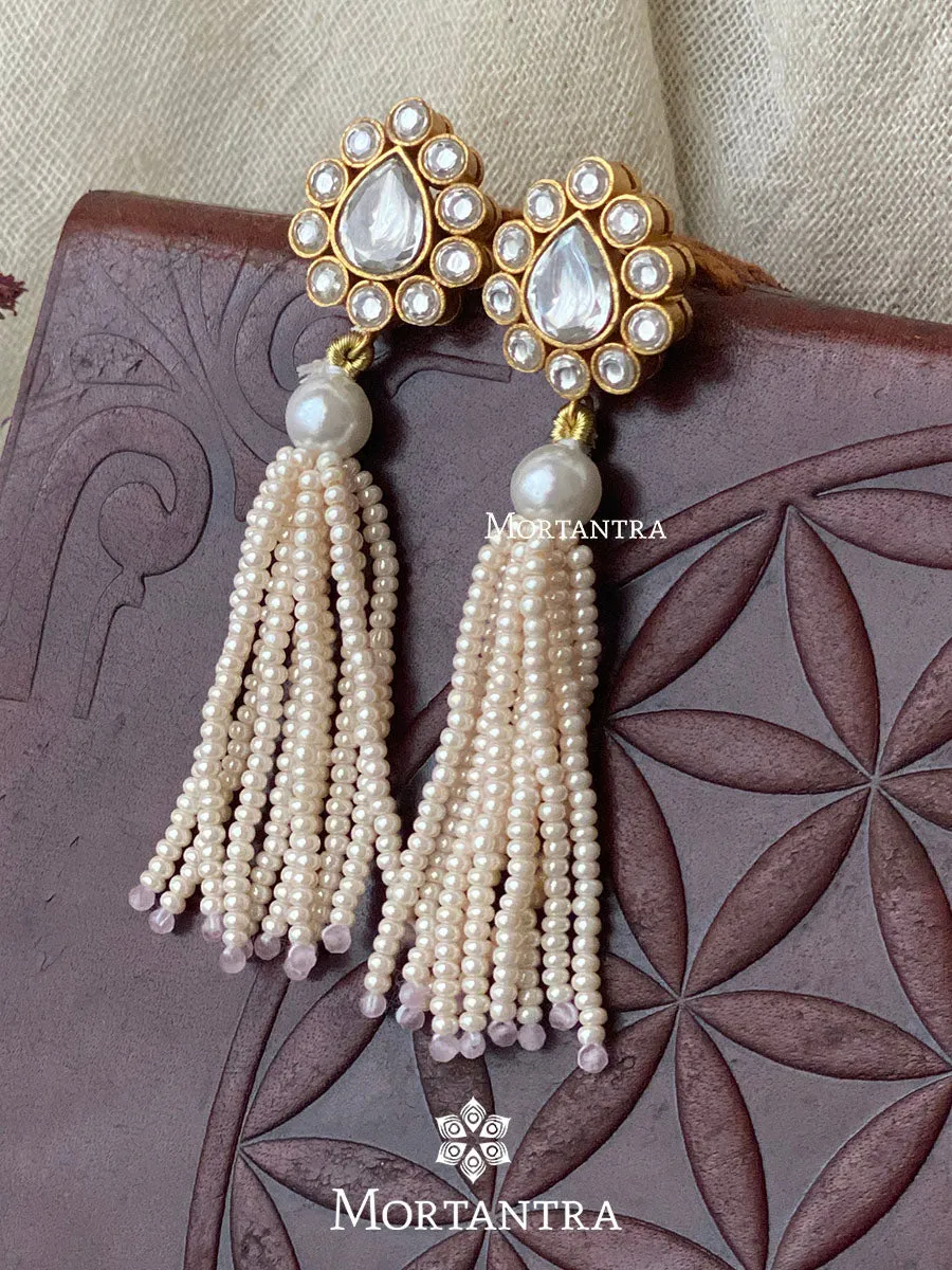 White Color Gold Plated Jadau Kundan Earrings - ME900B