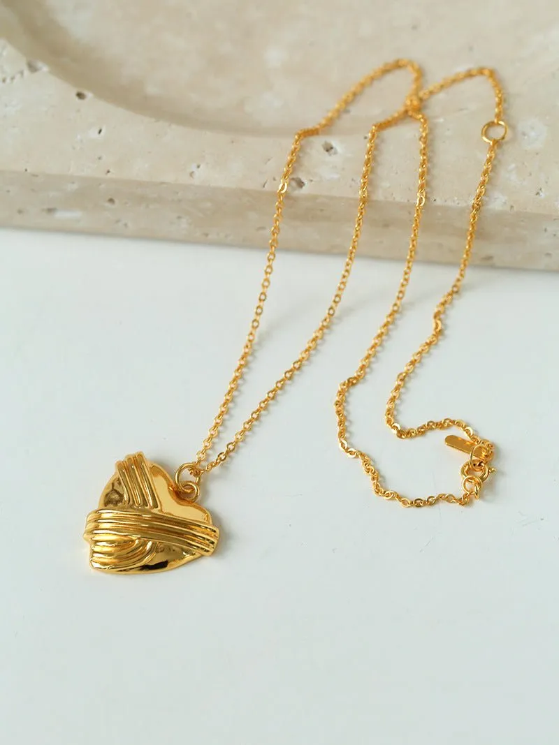 Whole Body Love Pendant Necklace - Gold