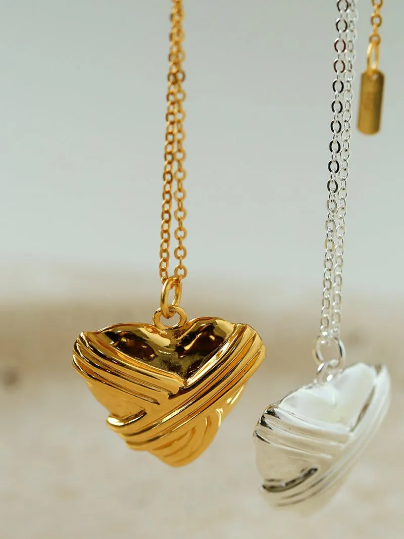 Whole Body Love Pendant Necklace - Gold